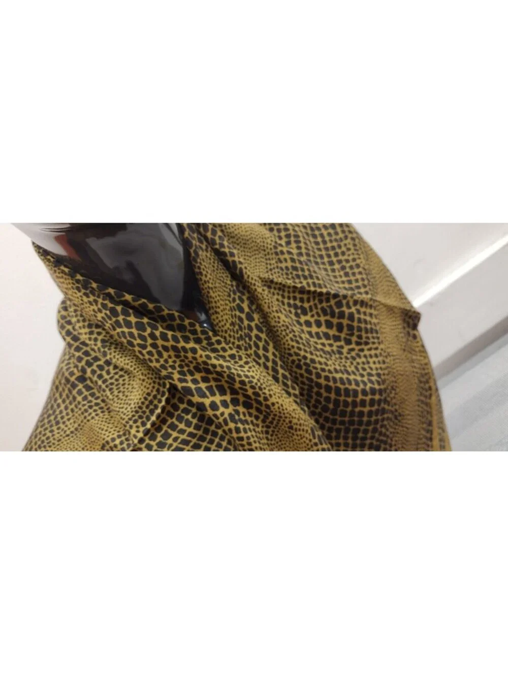 Vintage Silk Scarf 1980s New Wave Reptile Black Mocha Green Zashi India 39 x 39